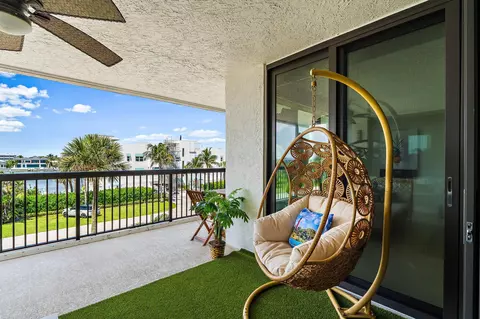 Exterior - 19670 Beach Rd #B303, Jupiter, FL 33469 photo 3 of 8