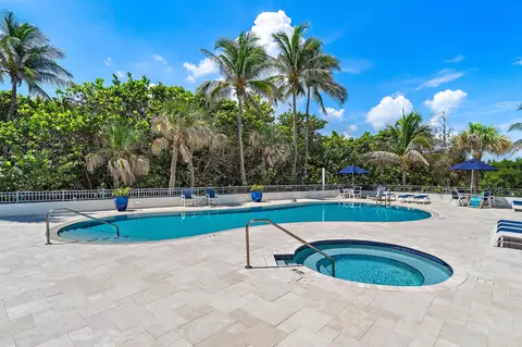 Exterior - 19670 Beach Rd #B303, Jupiter, FL 33469 photo 5 of 8