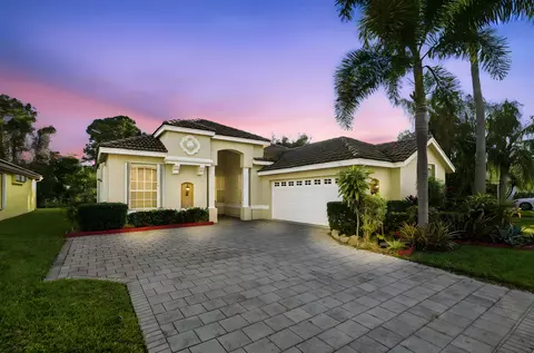 665 SW Sw Lake Charles Cir, Port St Lucie, FL 34986