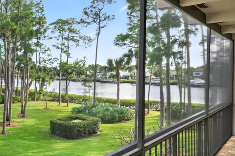9200 SE Riverfront #E, Jupiter, FL 33469