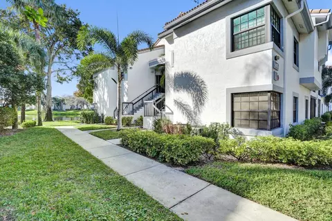5415 Verona Dr #I, Boynton Beach, FL 33437