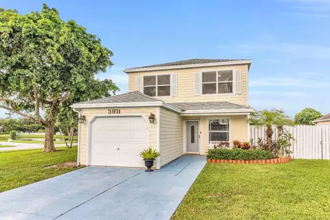 3911 Circle Lake Dr, West Palm Beach, FL 33417