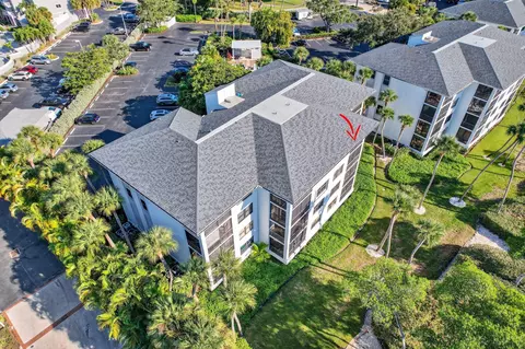 390 NEdgewater Dr #403, Stuart, FL 34996 photo 39