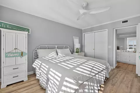 390 NEdgewater Dr #403, Stuart, FL 34996 photo 16