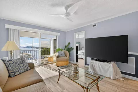 390 NEdgewater Dr #403, Stuart, FL 34996 photo 41