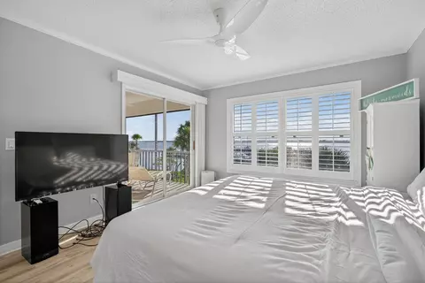 390 NEdgewater Dr #403, Stuart, FL 34996 photo 15
