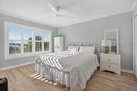 390 NEdgewater Dr #403, Stuart, FL 34996 photo 14