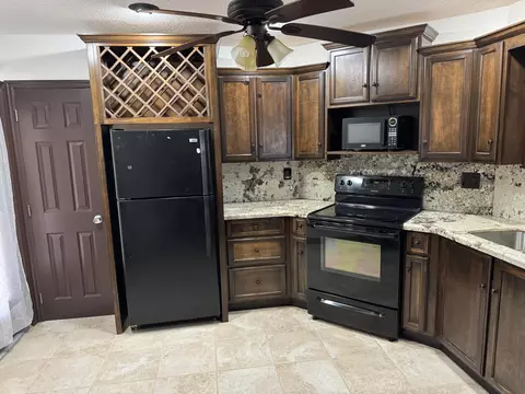 3 Greenway Vlg N #108, Royal Palm Beach, FL 33411