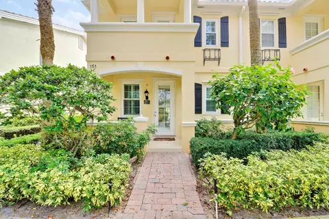 151 Rivinia Dr, Jupiter, FL 33458