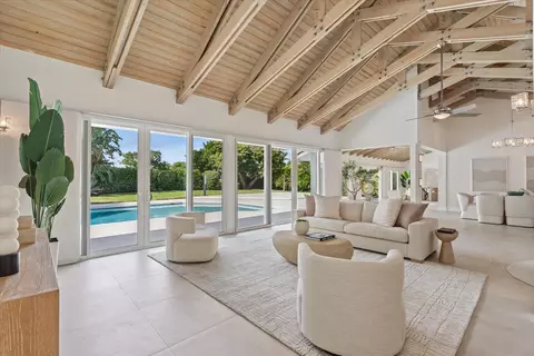 654 Pine Lake Dr, Delray Beach, FL 33445