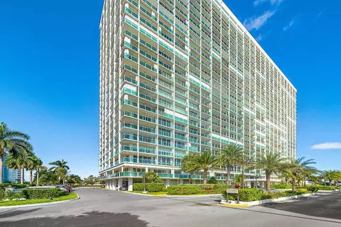 2100 S Ocean Ln #101-102, Fort Lauderdale, FL 33316