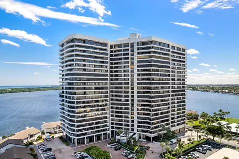 100 Lakeshore Dr #454, North Palm Beach, FL 33408