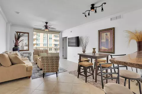 625 Casa Loma Blvd #1103, Boynton Beach, FL 33435