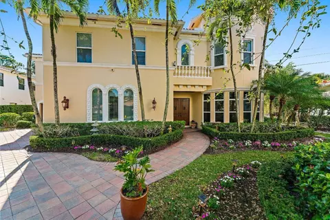 1135 San Michele Way, Palm Beach Gardens, FL 33418