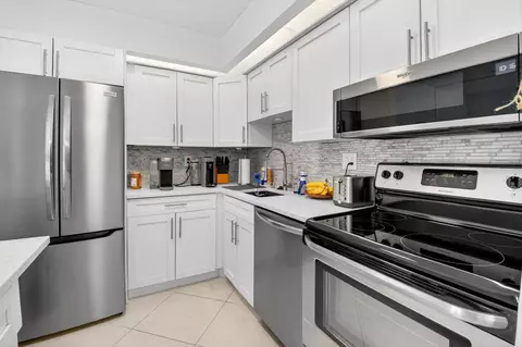 15492 Lakes Of Delray #106, Delray Beach, FL 33484