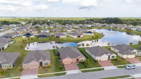 6 52nd Sq, Vero Beach, FL 32968