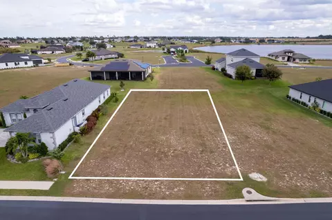 500 Adams Vw, Auburndale, FL 33823