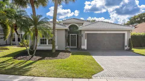 3566 Chesapeake Cir, Boynton Beach, FL 33436