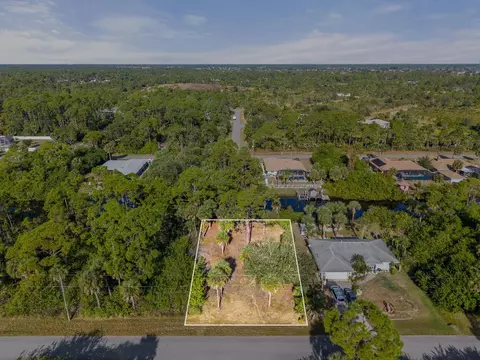 409 Cheshire St, Port Charlotte, FL 33953