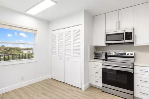 6650 S Oriole Blvd #4080, Delray Beach, FL 33446