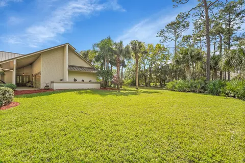 7839 Sabal Lake Dr, Port Saint Lucie, FL 34986