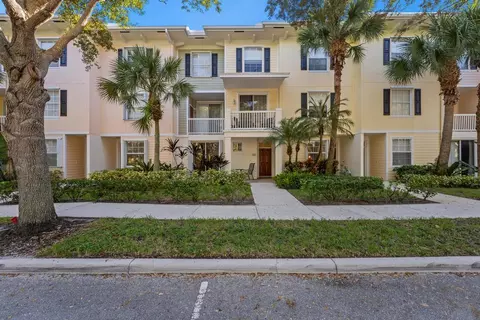125 Galicia #102, Jupiter, FL 33458