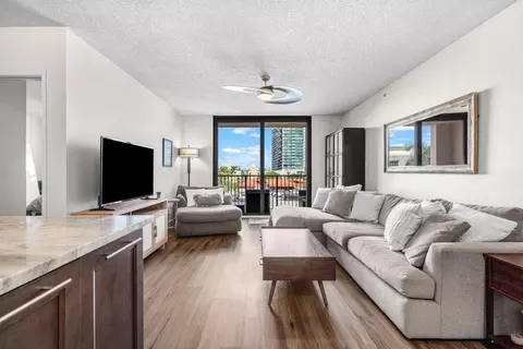 651 Okeechobee #410, West Palm Beach, FL 33401