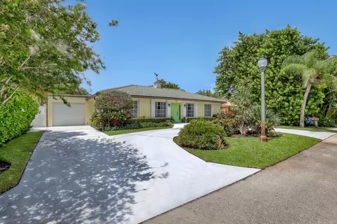 219 Claremont, Palm Beach Shores, FL 33404