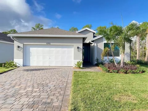 6950 SE Park Trace Dr, Stuart, FL 34997