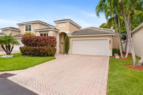 22831 Warrick Wood Ct, Boca Raton, FL 33433