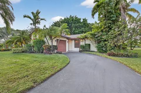 18051 104th Ter S, Boca Raton, FL 33498