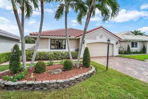 6100 Manchester Ln, Davie, FL 33331