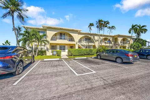 13791 Flora Pl #A, Delray Beach, FL 33484
