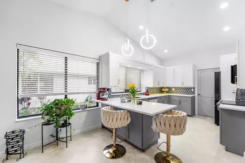 1370 NW 28th Ave, Delray Beach, FL 33445