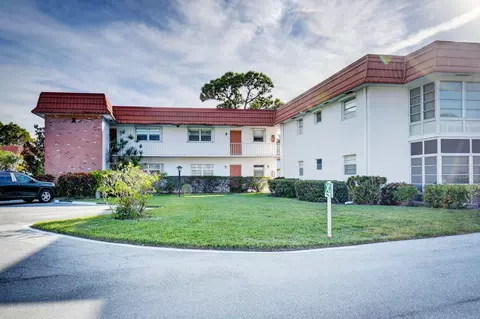 2600 SE Ocean Blvd #X14, Stuart, FL 34996