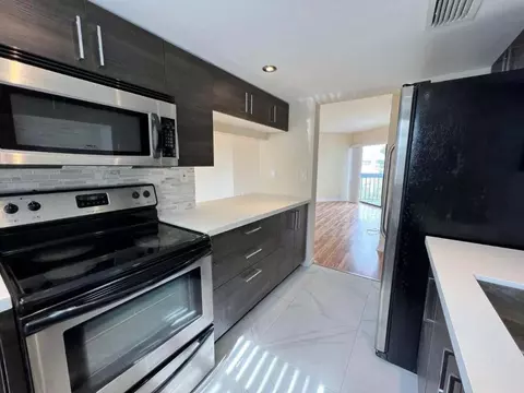 1900 N Congress Ave #403, West Palm Beach, FL 33401