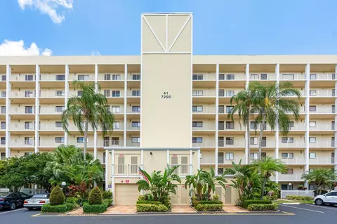7290 Kinghurst Dr #607, Delray Beach, FL 33446