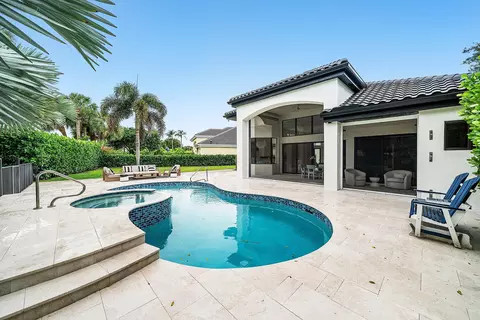 154 Windward Dr, Palm Beach Gardens, FL 33418