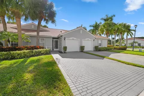 8364 Logia, Boynton Beach, FL 33472