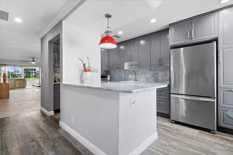 1395 SW 27th Ave #103, Delray Beach, FL 33445