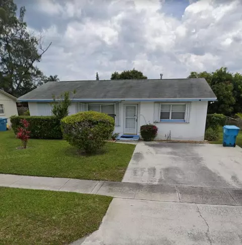 2030 NE 1st, Boynton Beach, FL 33435