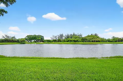 5710 Parkwalk Cir E, Boynton Beach, FL 33472