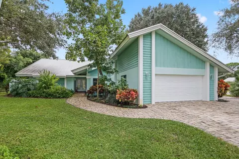 6138 Wood Lk, Jupiter, FL 33458