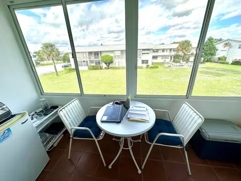 160 Coventry G, West Palm Beach, FL 33417