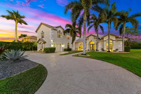 2800 Bent Pine Dr, Fort Pierce, FL 34951
