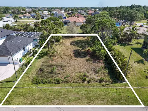 5849 NW Mesa Cir, Port St Lucie, FL 34986