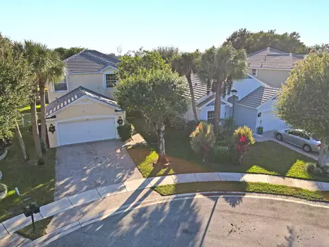 130 Canterbury, Royal Palm Beach, FL 33414