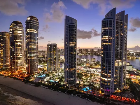 18101 Collins Ave #401, Sunny Isles Beach, FL 33160