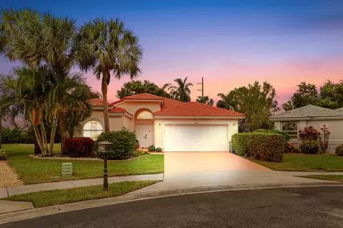 6451 Tiara Dr, Boynton Beach, FL 33437