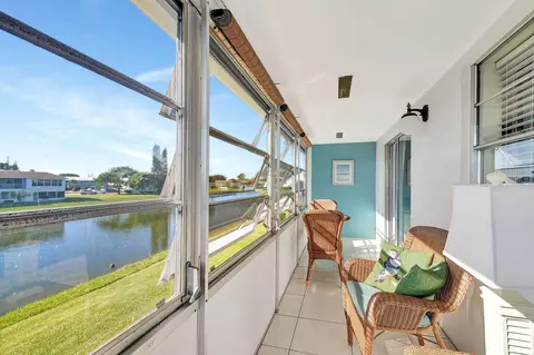 24 Chatham A, West Palm Beach, FL 33417